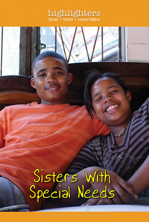 HIGHLIGHTERS (ENG) SISTERS WITH SPECIAL NEEDS
